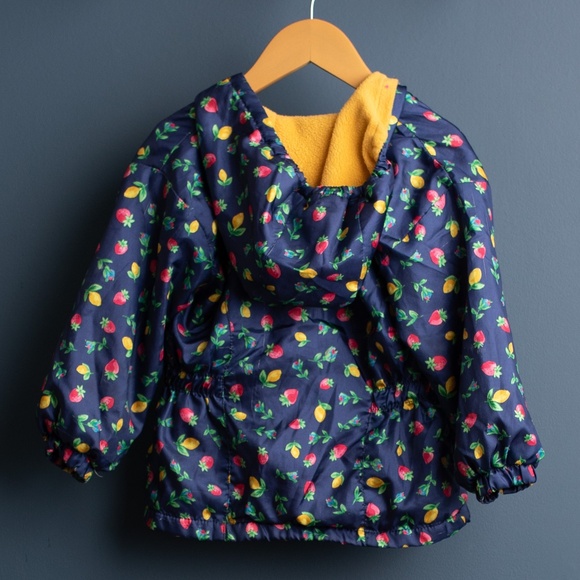 2/$20 -VINTAGE spring jacket - Picture 3 of 3